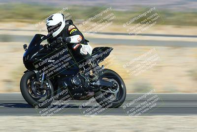 media/Jan-13-2024-SoCal Trackdays (Sat) [[9c032fe5aa]]/Turn 14 (10am)/